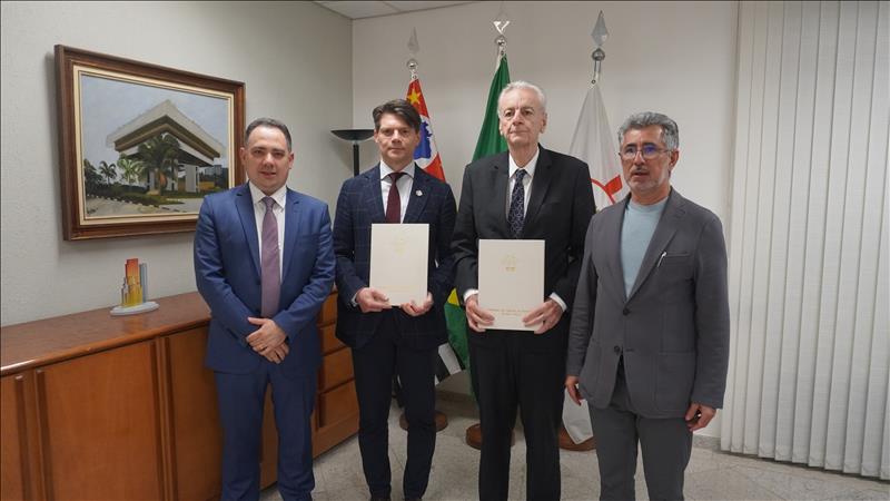 TCMSP firma acordo com TCE-PR para adesão ao Sistema INTEGRA e moderniza processos de fiscalização.
